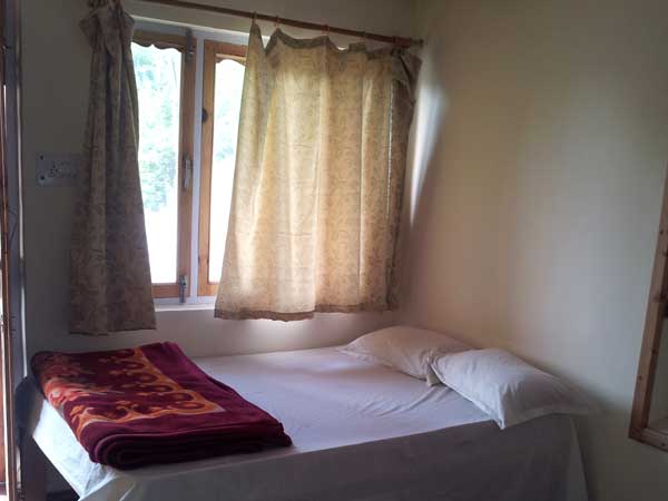 Khim's Guest House, Almora