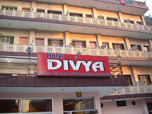 Divya, Rishikesh