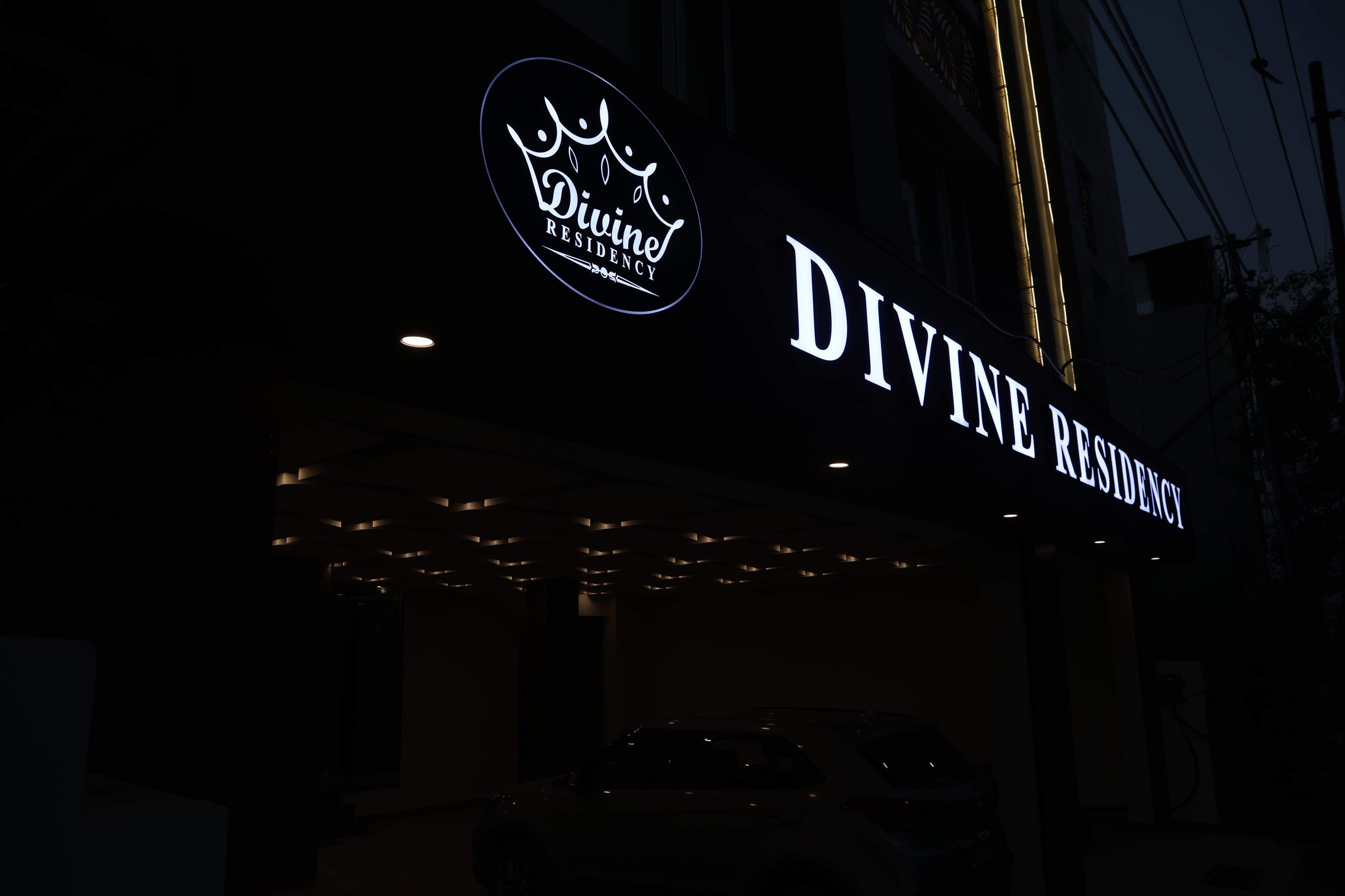 Hotel Divine Residency, Haridwar