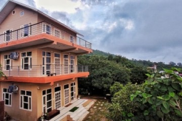 Blue Mountain Cottage Homestay