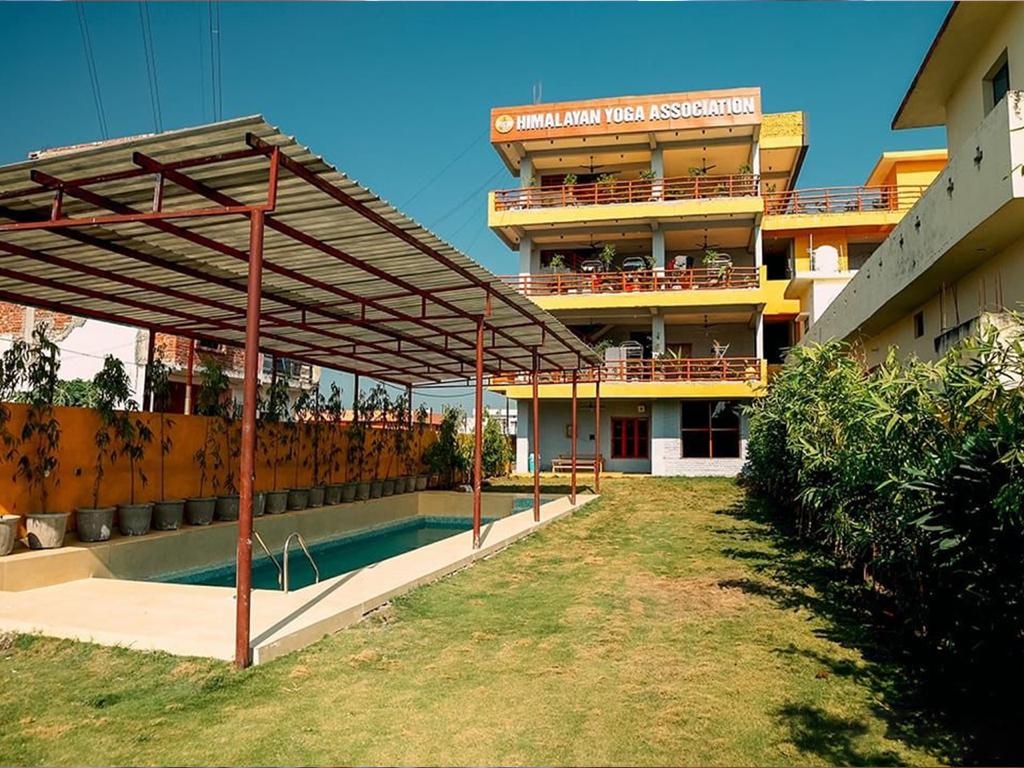 Accommodation in Himalayan Yoga Association, Rishikesh Yoga Teacher Training School