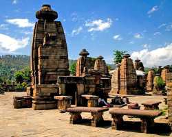 bageshwar dham tour and travels