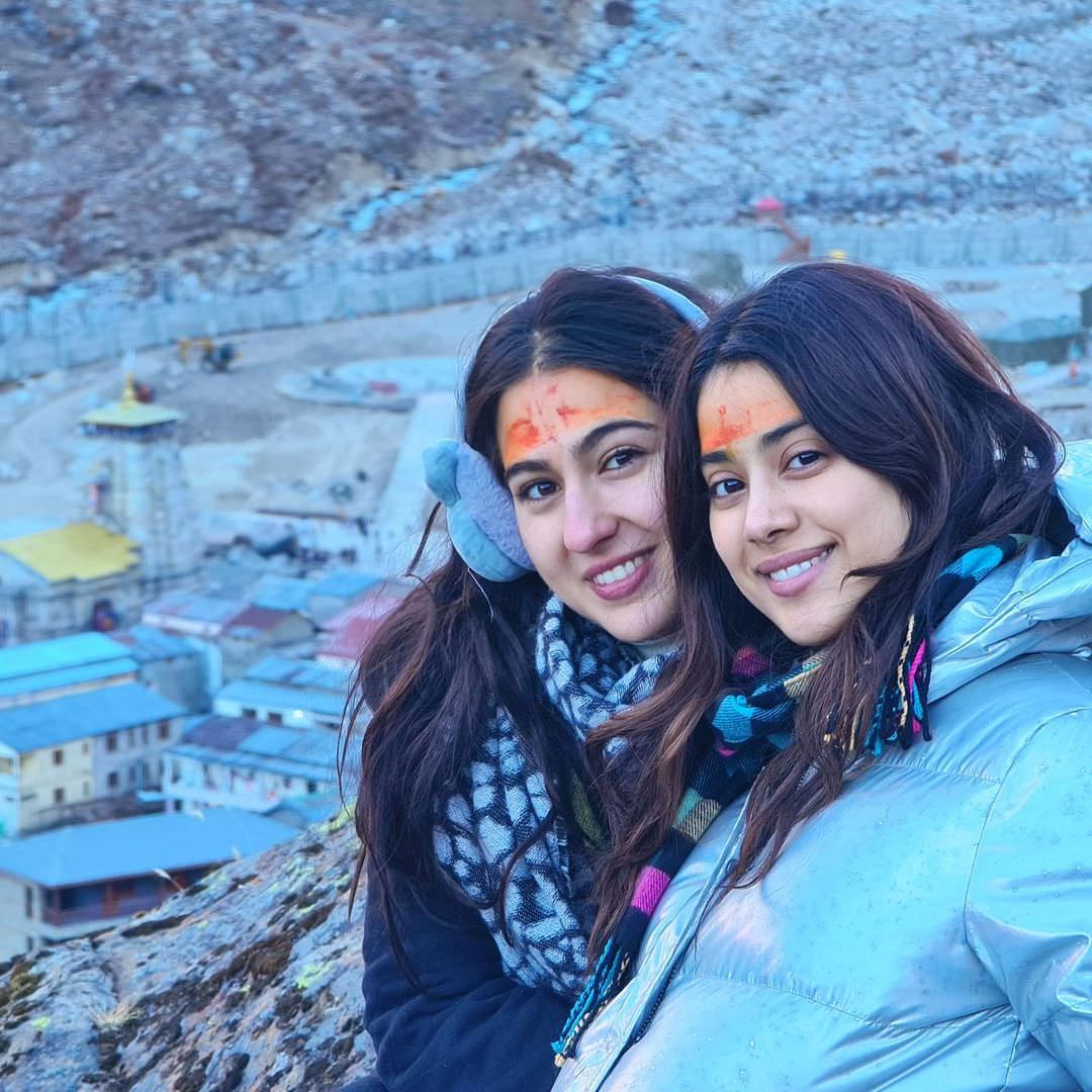 Janhvi Kapoor and Sara Ali Khan in Kedarnath - Photo Gallery Tourism 2021 -  Famous Places, Things to Do in Janhvi Kapoor and Sara Ali Khan in Kedarnath  - Photo Gallery Uttarakhand