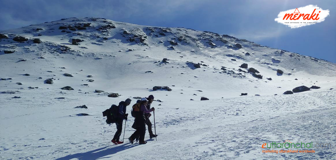 Kedarkantha Trek with Short Skiing Tour for Fun Photos