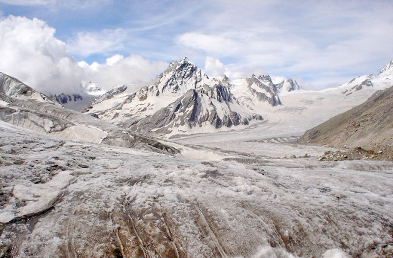 Khatling Glacier Trek via Ghuttu Village Photos