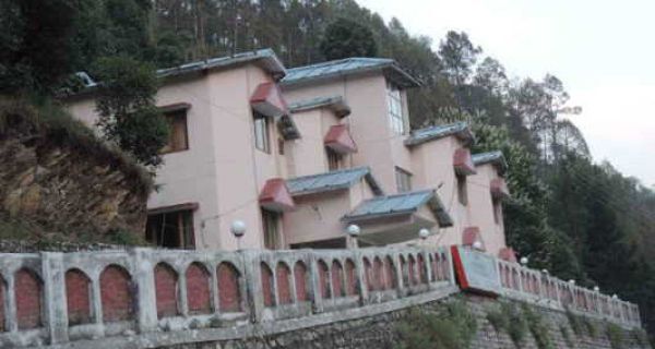 Padampuri KMVN Tourist Guest House, Bhimtal