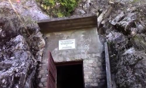 Mahavatar Babaji Cave