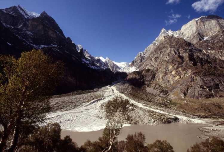 Alkapuri Glacier