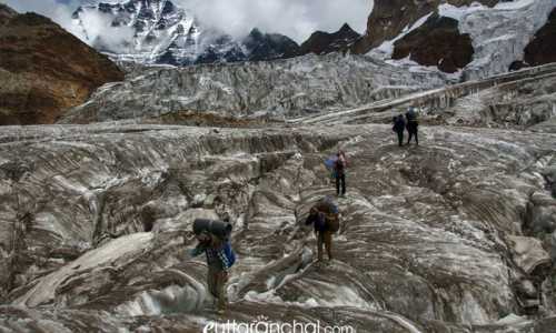 Mayali Pass 9 Days Trekking Expedition