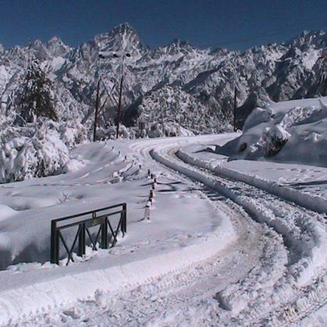 Snow covered roads in Auli during winters.