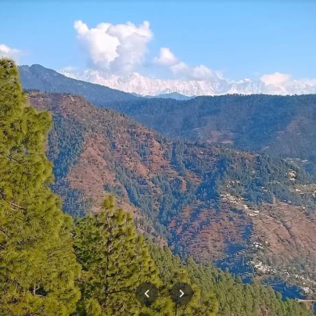 Himalaya views from Chirbatia