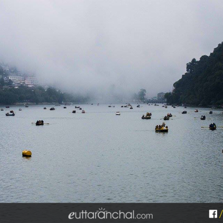 Tourist enjoying boating at Naini lake in Nainital