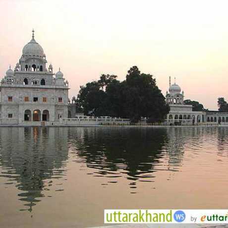 Nanakmatta Gurudwara is situated at a distance of 56 kms. from Rudrapur on Rudrapur-Tanakpur route.